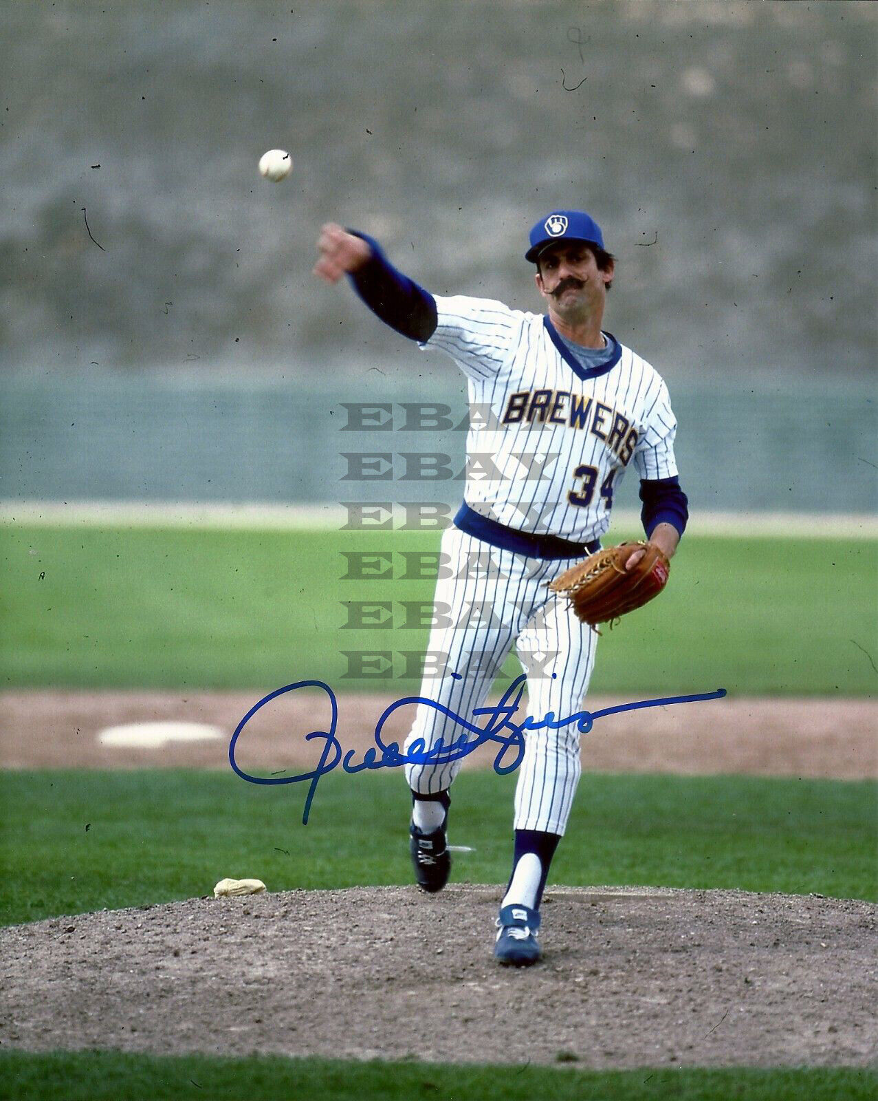 Brewers Hall of Famer ROLLIE FINGERS Signed 8x10 autographed Photo Poster painting Reprint