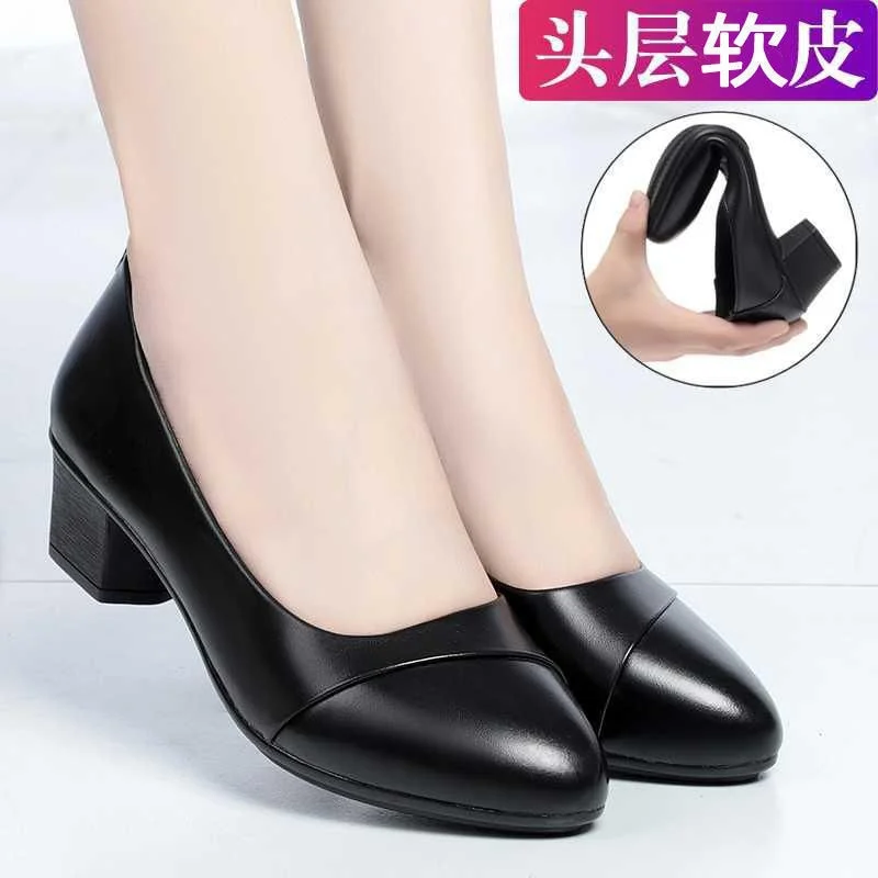 Women Soft Leather Low Heel Shoes Comfortable Soft Sole Middle-aged Sandals Mid Heel Work Shoes New Arrival 2021