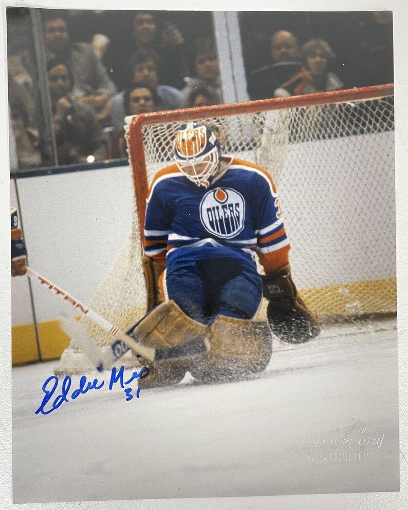 Eddie Mio Signed Autographed Glossy 8x10 Photo Poster painting Edmonton Oilers - COA Matching Holograms