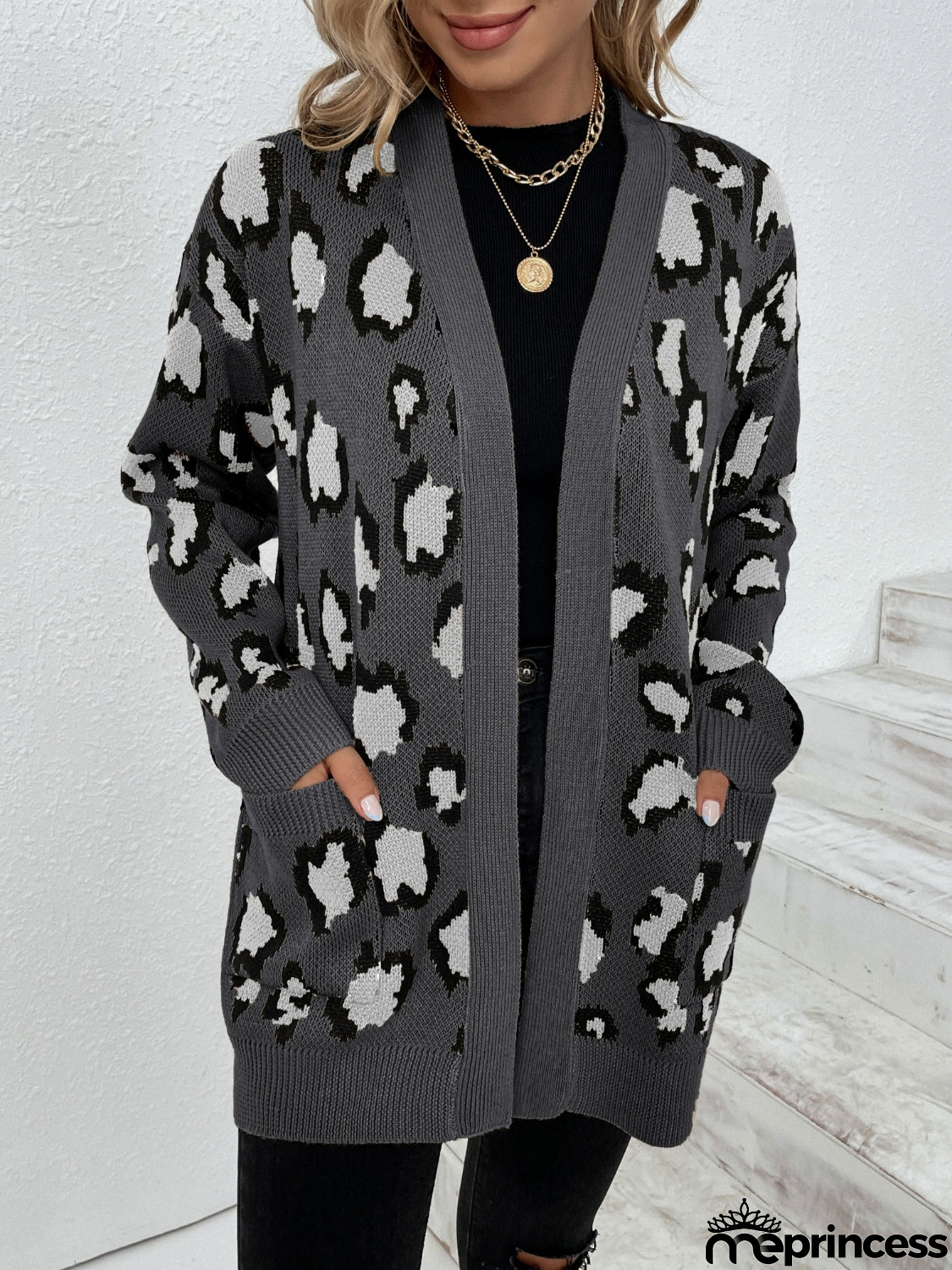Casual and Effortless Cardigan