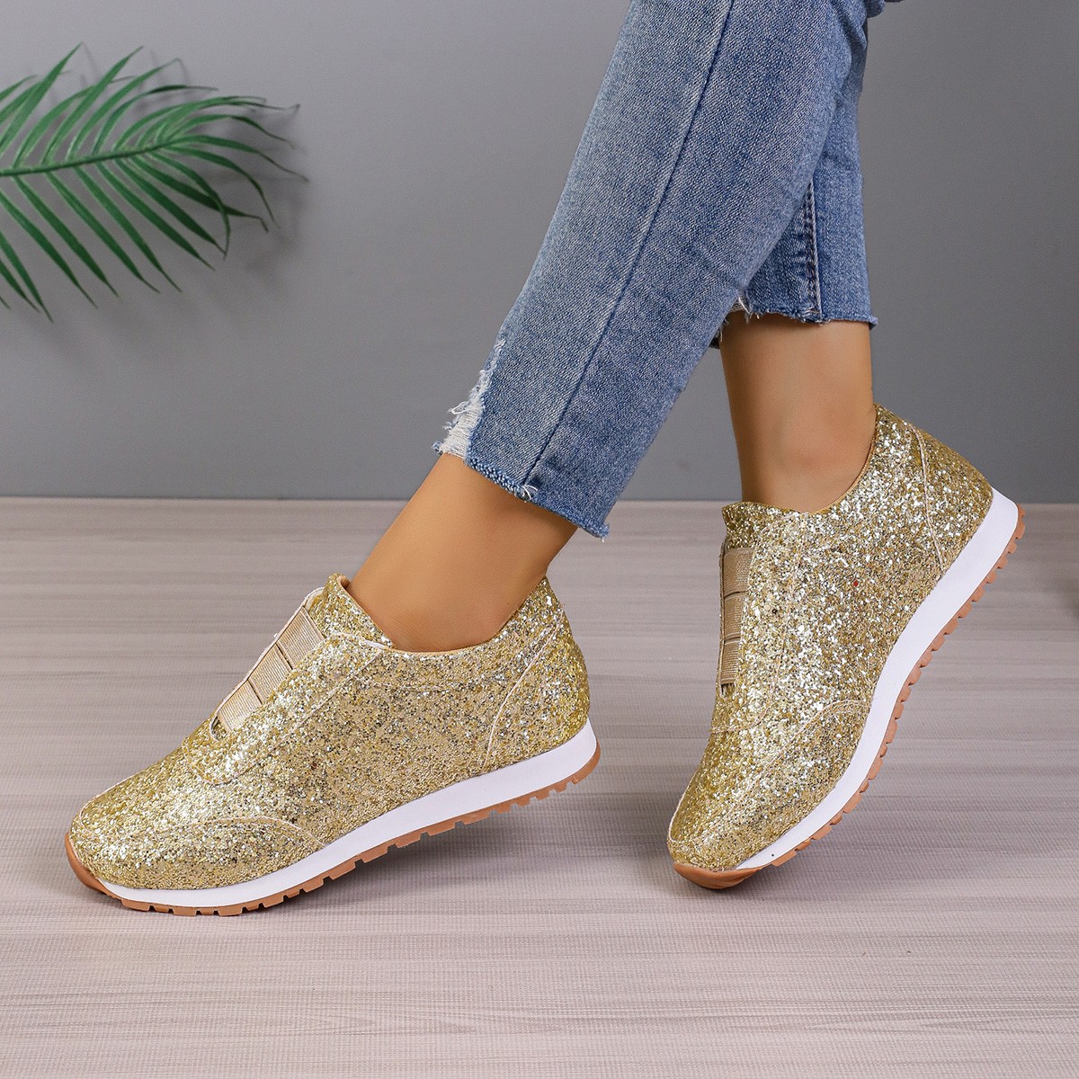 Mature Women Flats Fashion Casual Round Toe Slip-on Shoes 