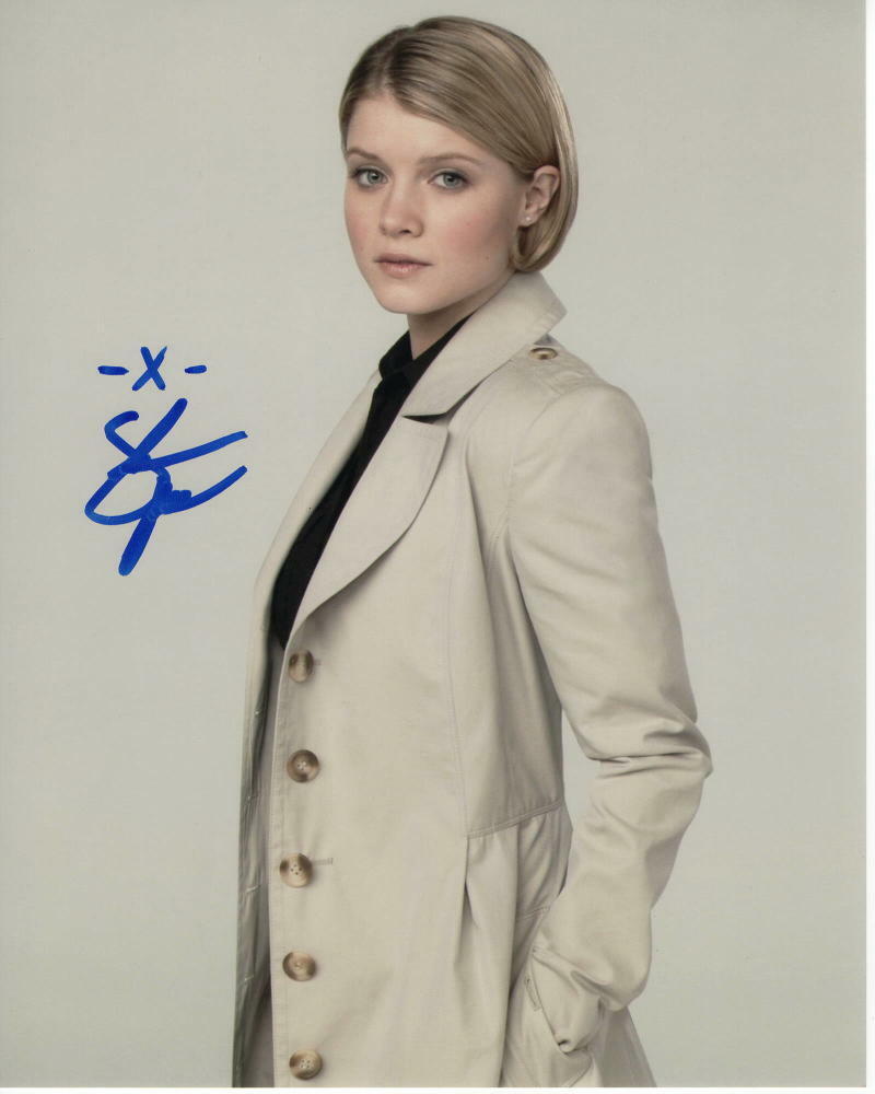 SARAH JONES SIGNED AUTOGRAPH 8X10 Photo Poster painting - CUTE, FOR ALL MANKIND, DAMNATION A