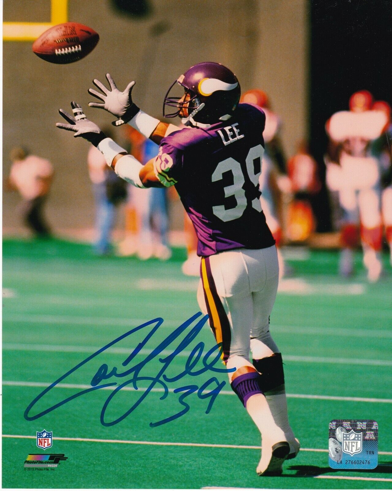 CARL LEE MINNESOTA VIKINGS ACTION SIGNED 8x10