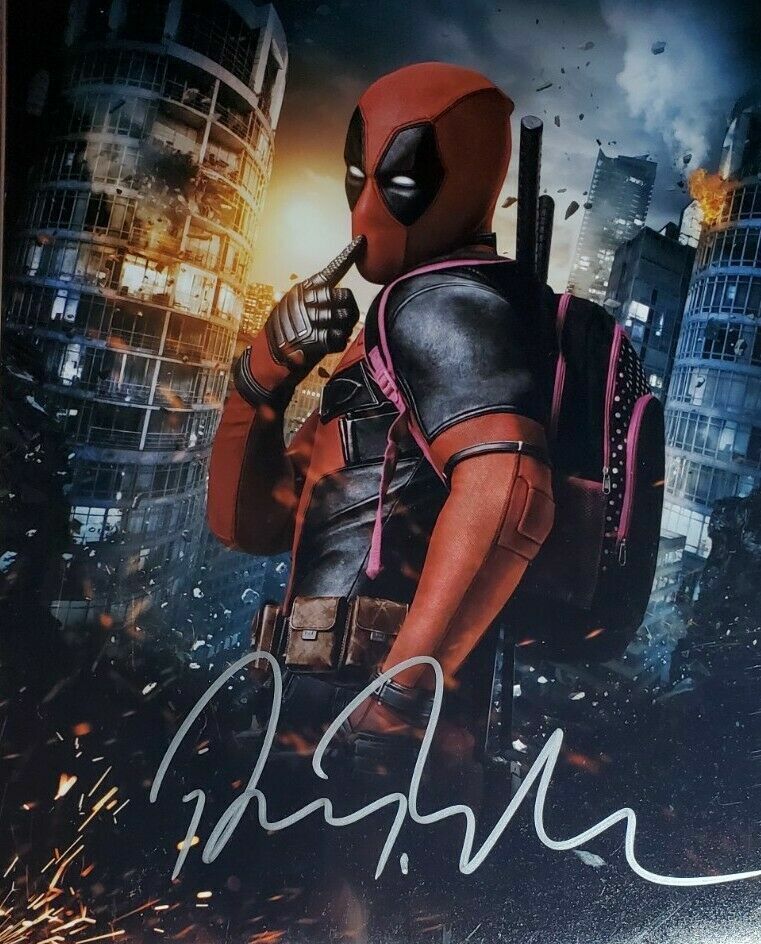 Ryan Reynolds Autographed Signed 8x10 Photo Poster painting ( Deadpool ) REPRINT