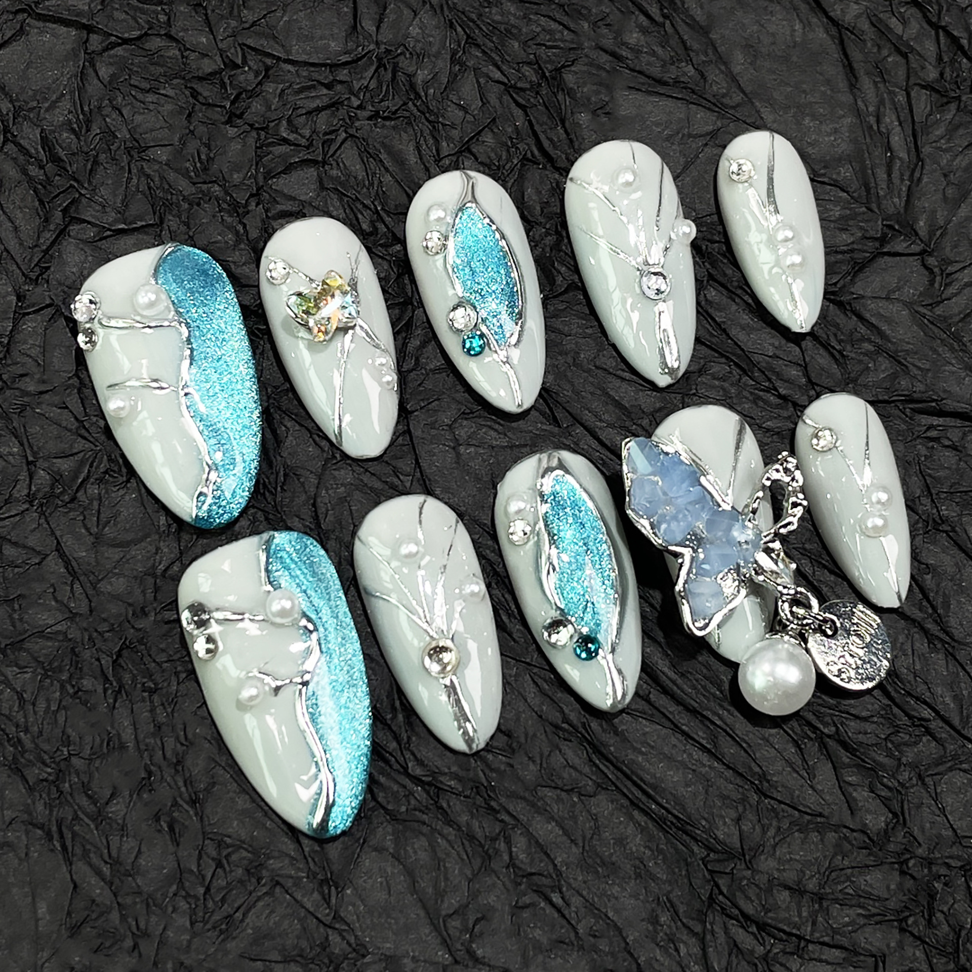 Instagram-Style Western Almond Embossed Butterfly Cat Eye Nails