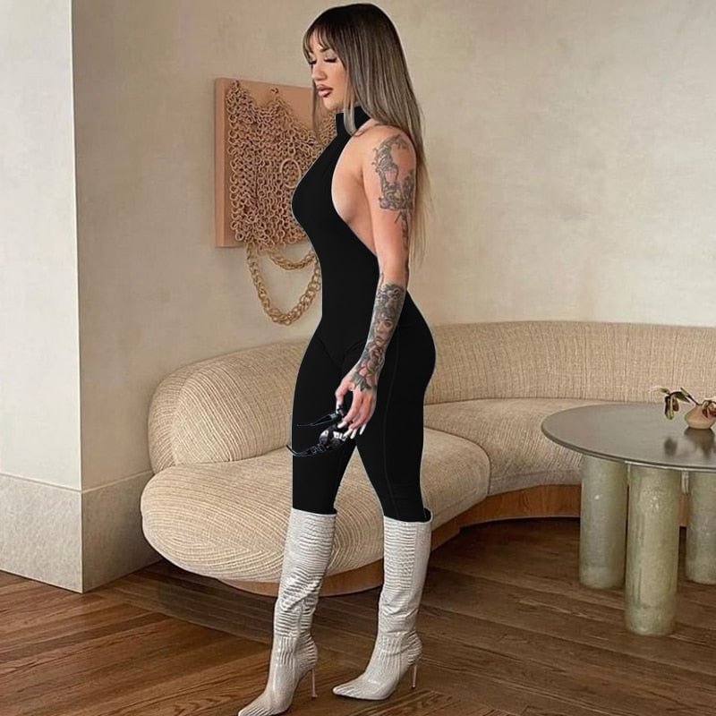 Dulzura Solid Backless Halter Jumpsuit Sleeveless Skinny Sexy Streetwear Sportswear 2022 Summer Women Clothes Rompers One Piece