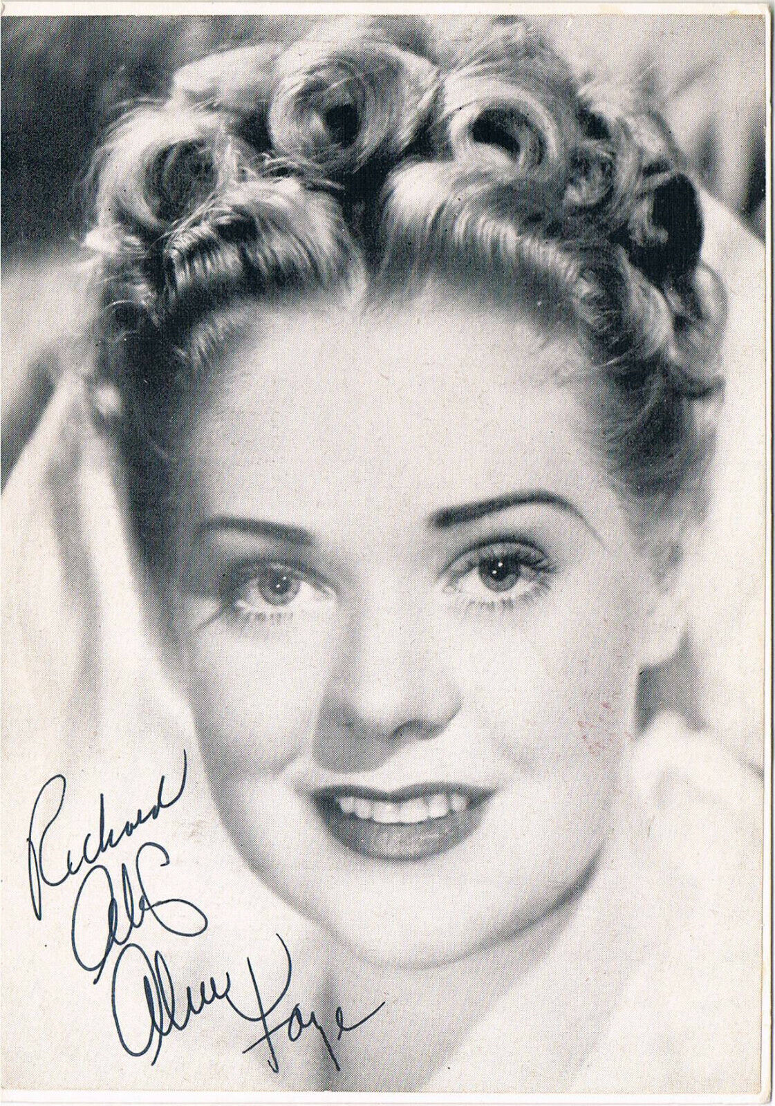 Alice Faye 1915-98 genuine autograph signed magazine picture 4x6