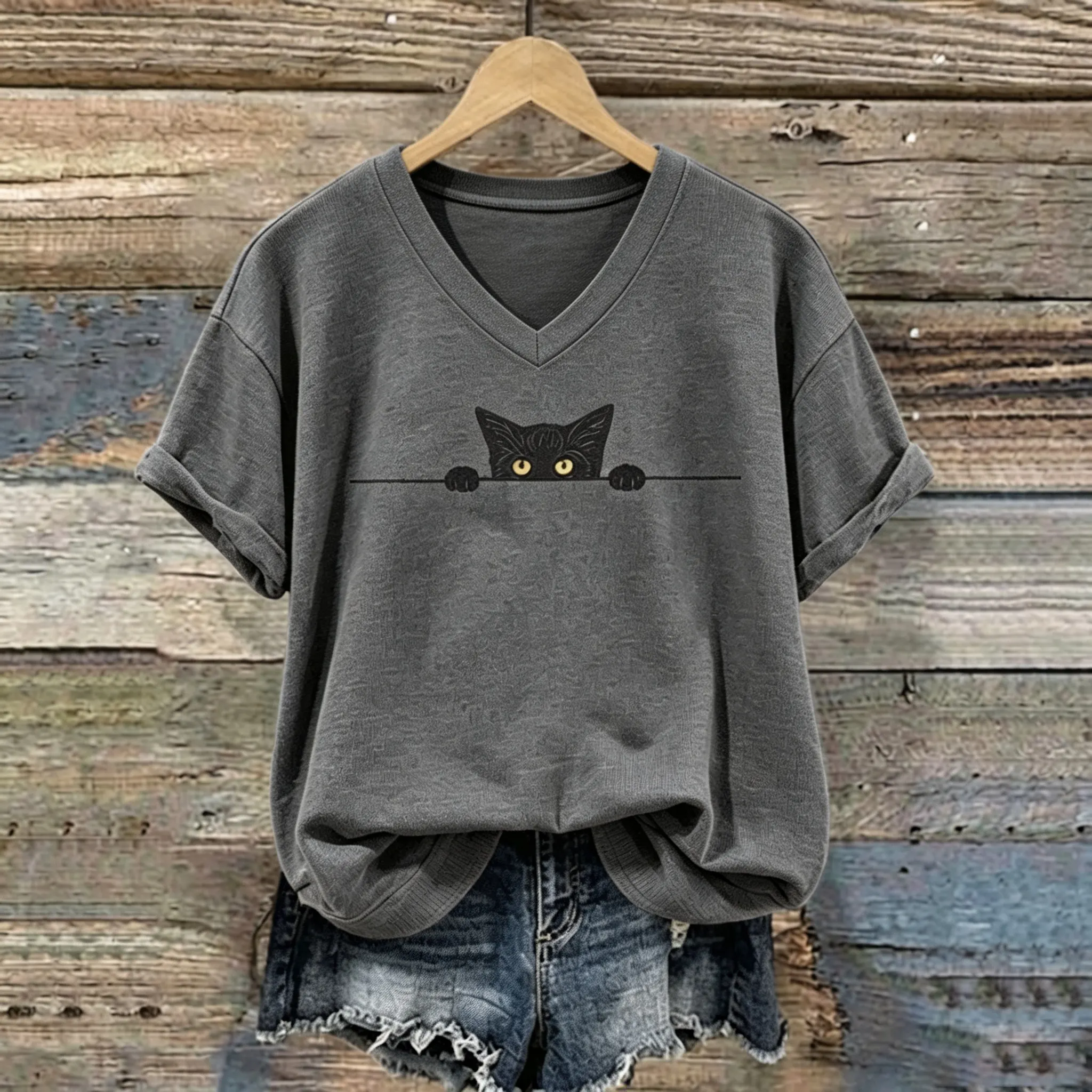 Comstylish Abstract Creative Black Cat Graphic Casual V Neck T-shirt