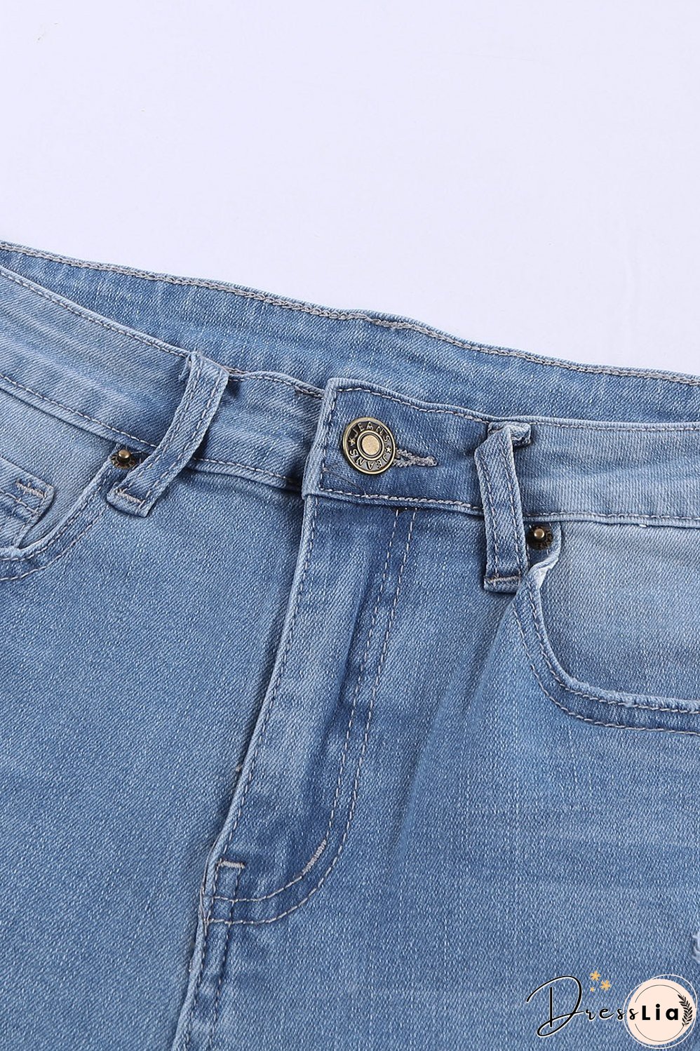 Chic Ripped Denim Shorts