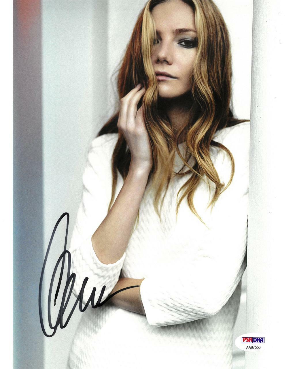 Clara Paget Signed Authentic Autographed 8x10 Photo Poster painting PSA/DNA #AA97556