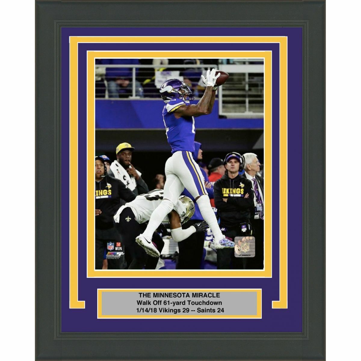 Framed STEFON DIGGS Minnesota Vikings Miracle 8x10 Photo Poster painting Professionally Matted 1