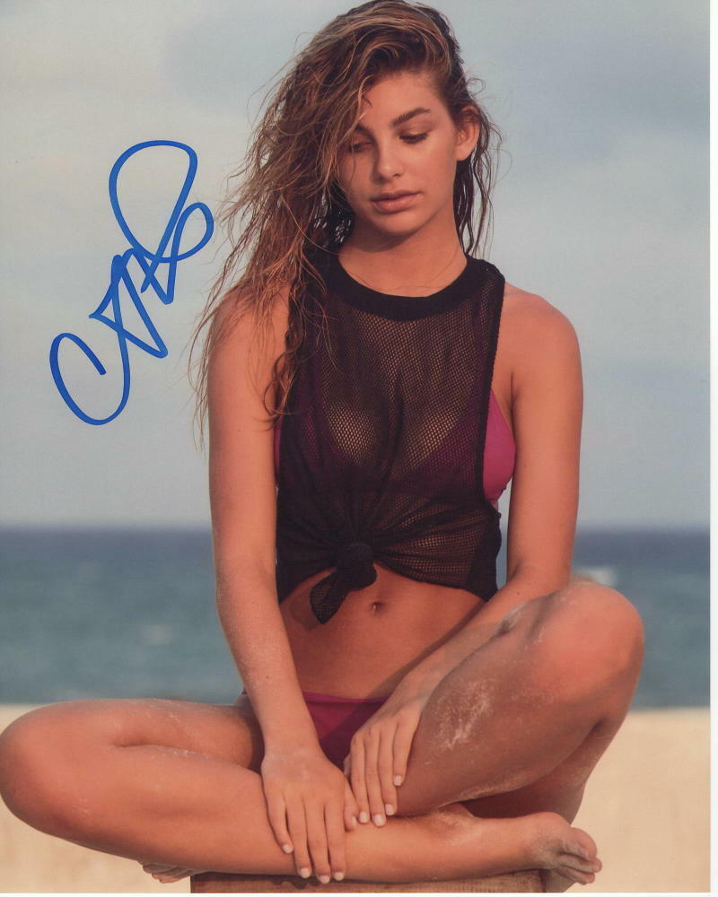 CAMILA MORRONE SIGNED AUTOGRAPH 8X10 Photo Poster painting - LEO DICAPRIO, BAREFOOT BEAUTY, SEXY