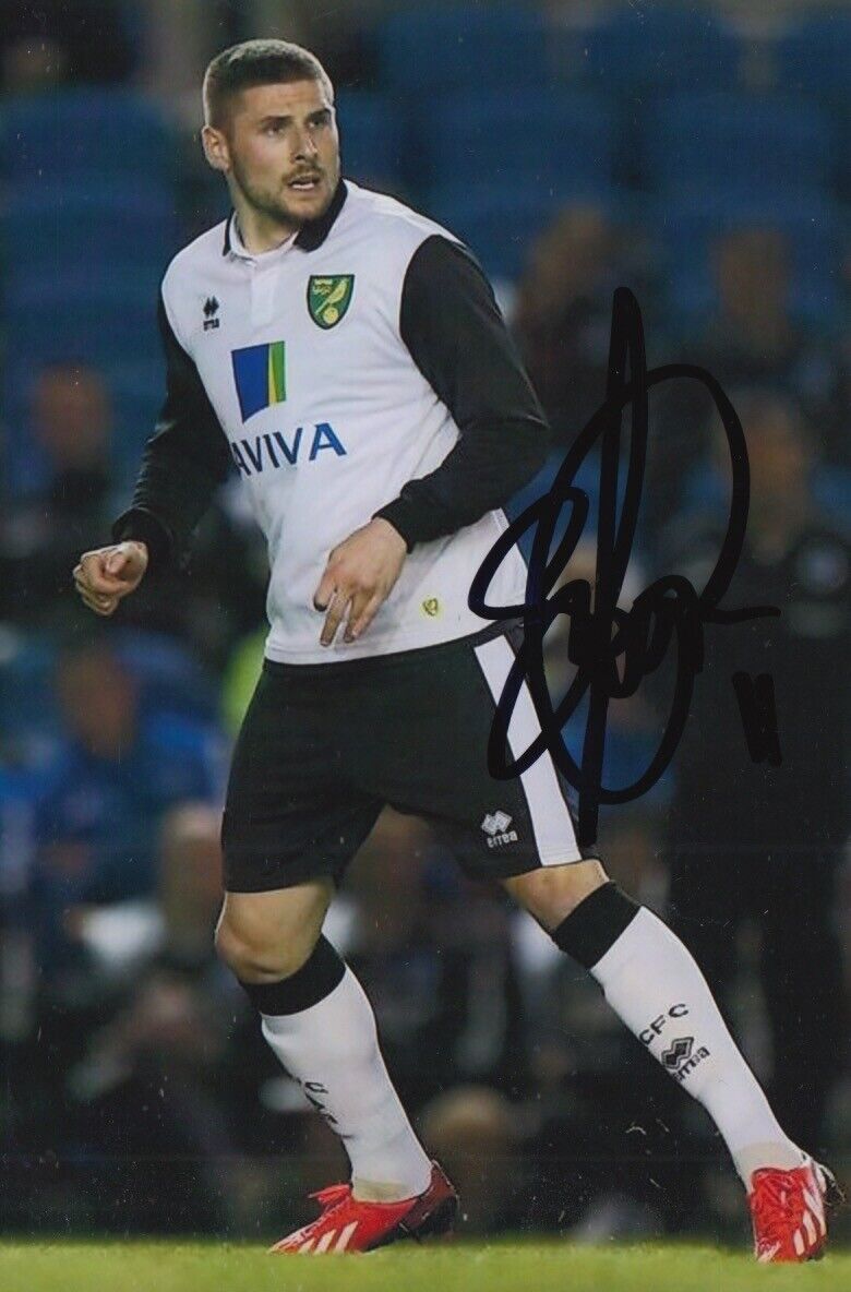 GARY HOOPER HAND SIGNED 6X4 Photo Poster painting NORWICH CITY FOOTBALL AUTOGRAPH 1