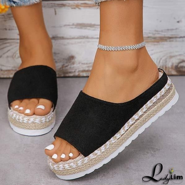 Modern and Comfortable winter Sandals