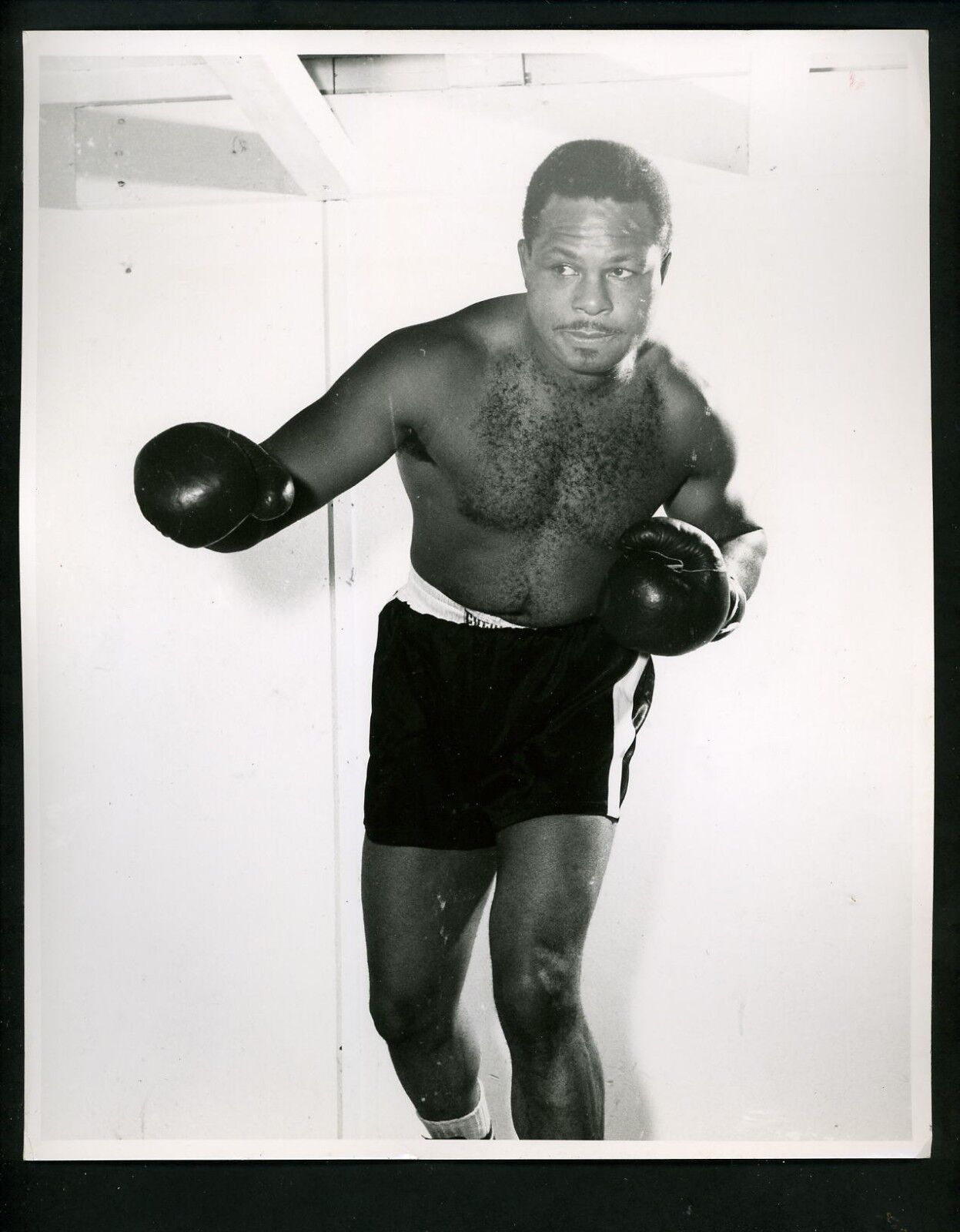 Archie Moore circa 1950 's pose Press Wire Photo Poster painting Champion Boxer