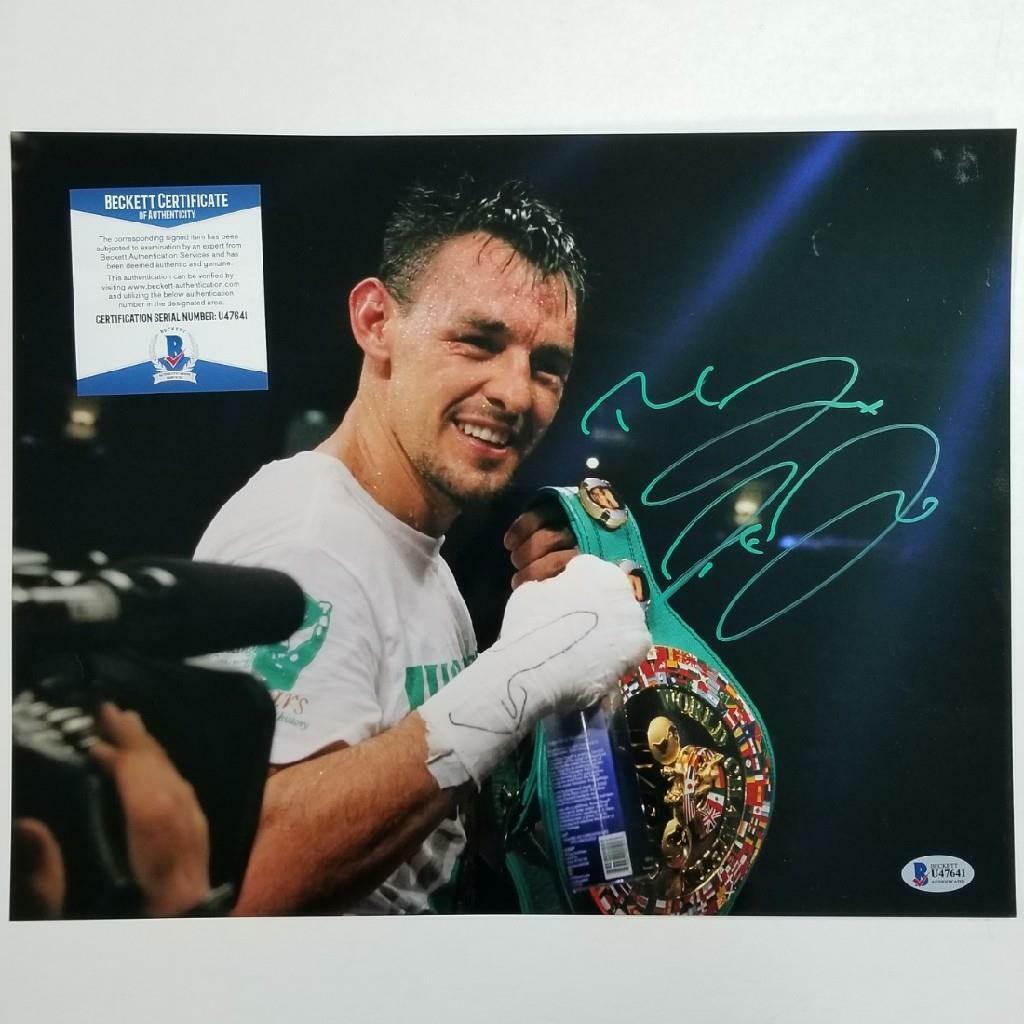 Robert Guerrero signed 11x14 Photo Poster painting Boxing Autograph ~ Beckett BAS COA