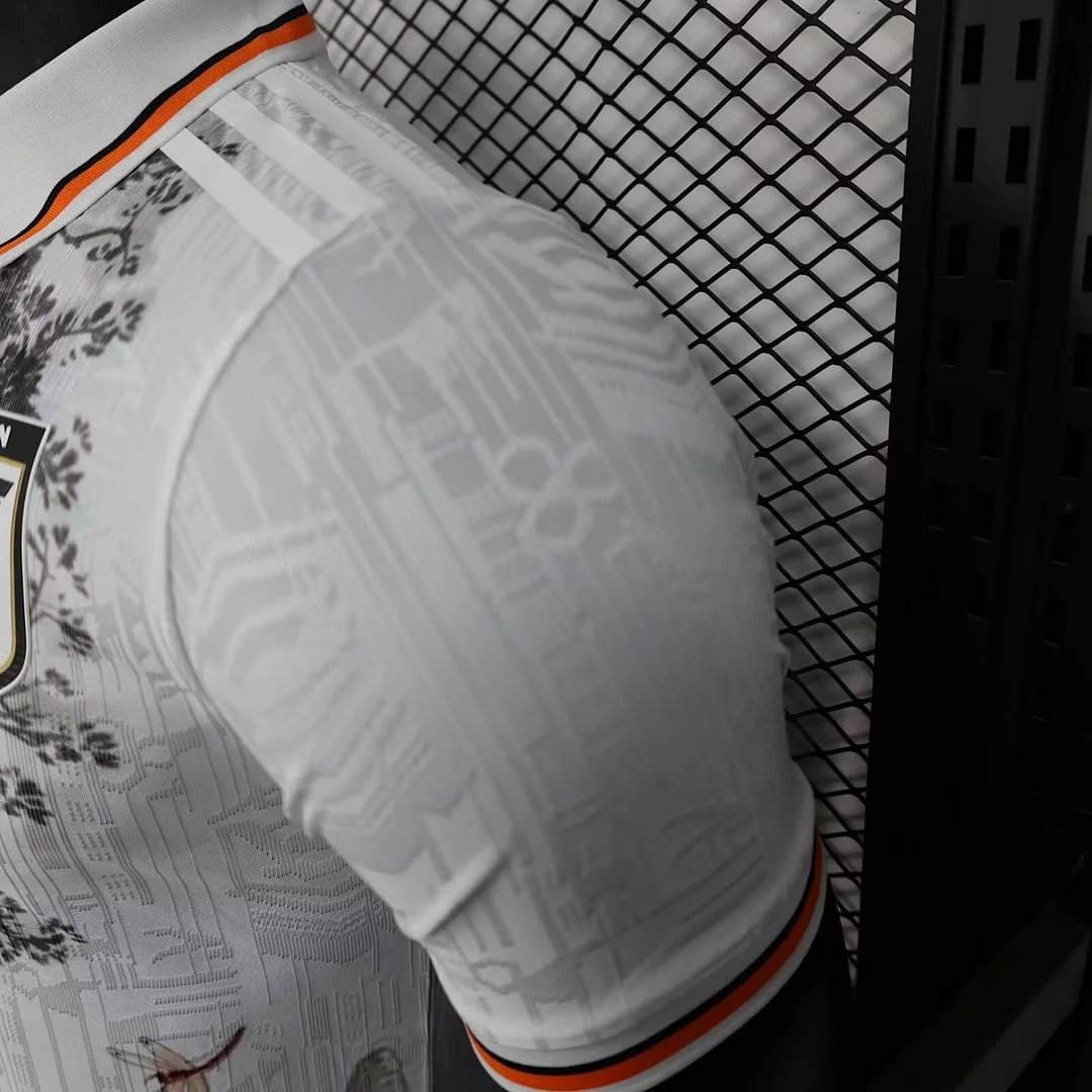 2025 Japan Special Edition Player Version Football T-Shirt Thai Quality