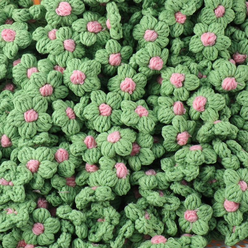 2 Pieces Cute Sunflower Santa Claus Yarn Women’s Bag Pendant Keychain