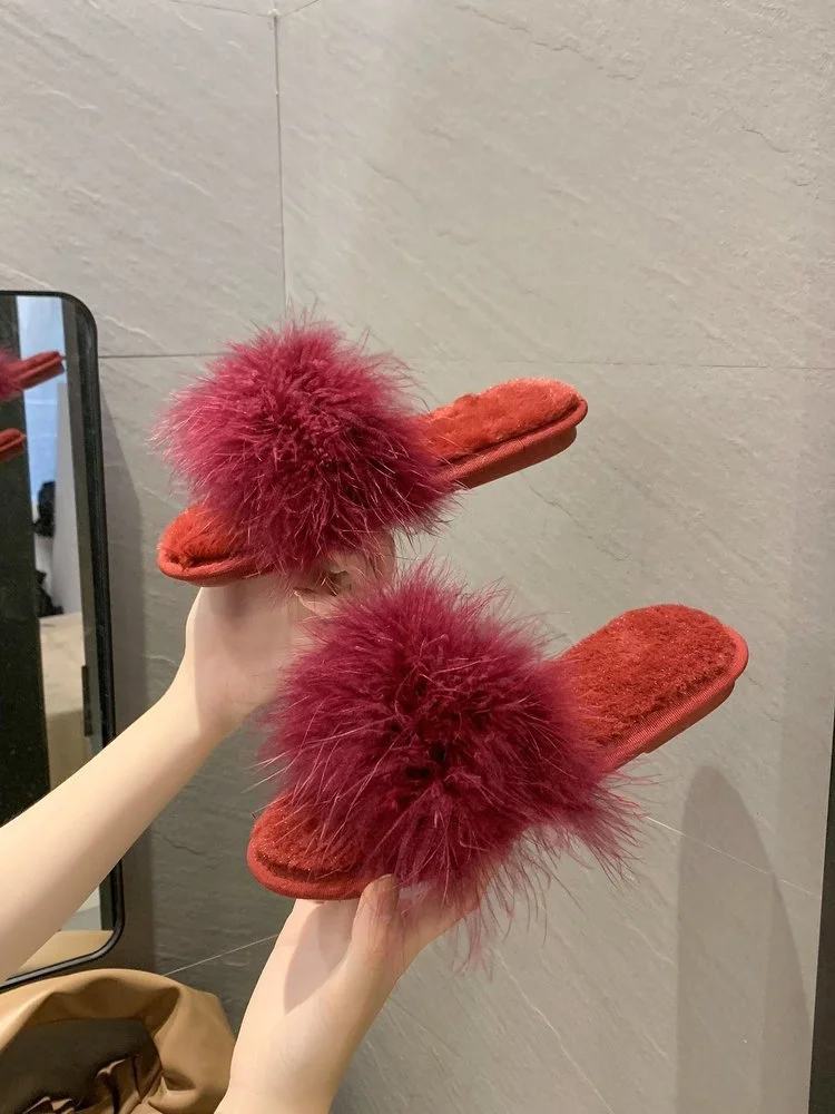 Yyvonne Yyvonne Cool Slippers Female Wear Ins Autumn Winter New Korean Version Of Fashion Casual Fire Chicken Feather Word Cool Drag Female