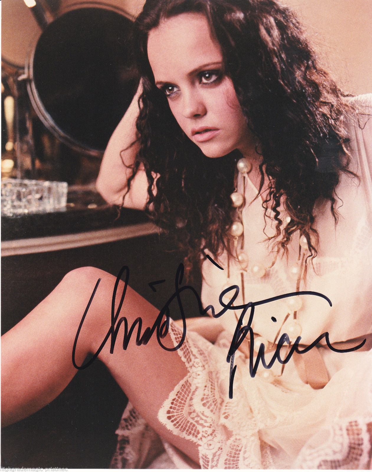 CHRISTINA RICCI AUTOGRAPHED SIGNED 8X10 PRESS Photo Poster painting FREAKED OUT PIC WITH COA