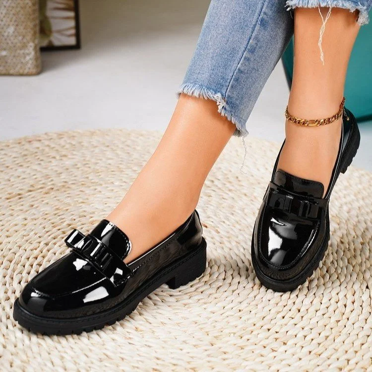 Yyvonne New Patent Leather Bright Eso And Retro Lefu Shoes Large-Size Fashion Casual Single Shoes