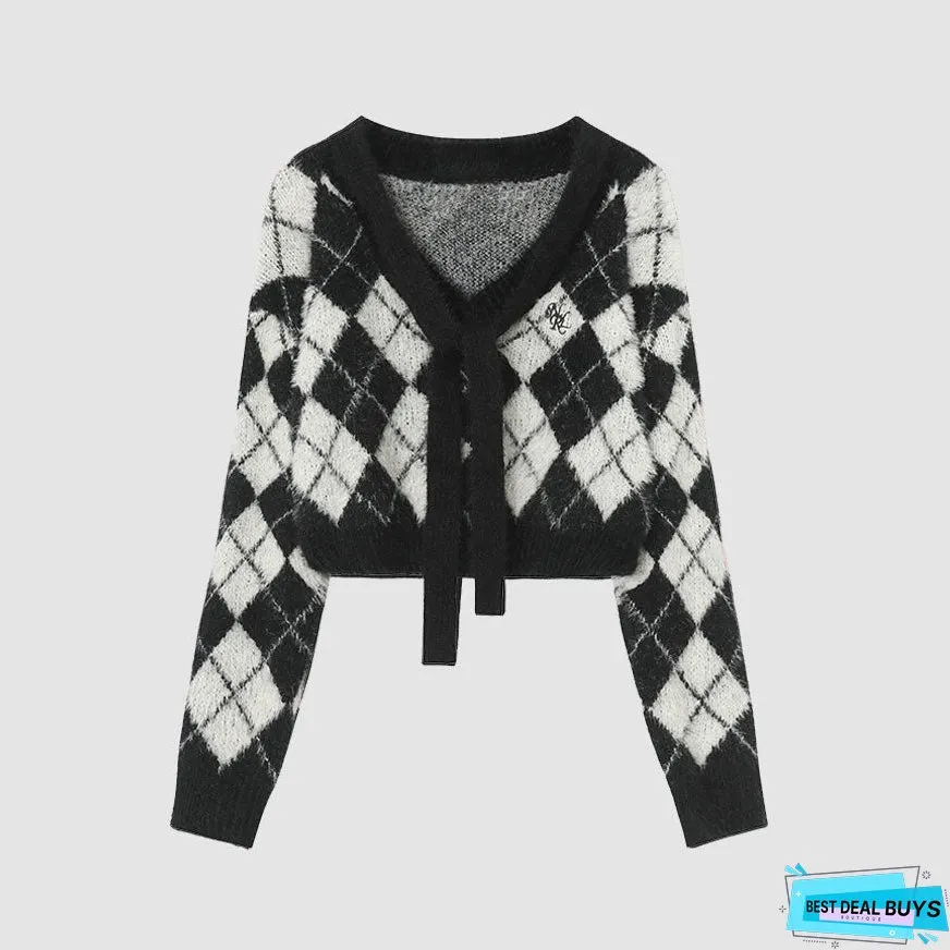 Tie + Argyle Pattern Cropped Sweater