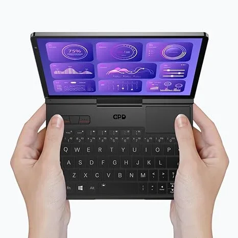 Геймърски лаптоп Pocket 4 Mini, 8,8-инчов въртящ се екран, резолюция 2560 x 1600, процесор AMD Ryzen AI 9 HX 370