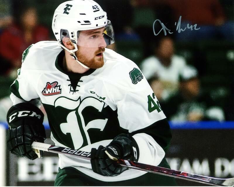 Ondrej Vala Everett Silvertips Autographed 8x10 Photo Poster painting CFS COA