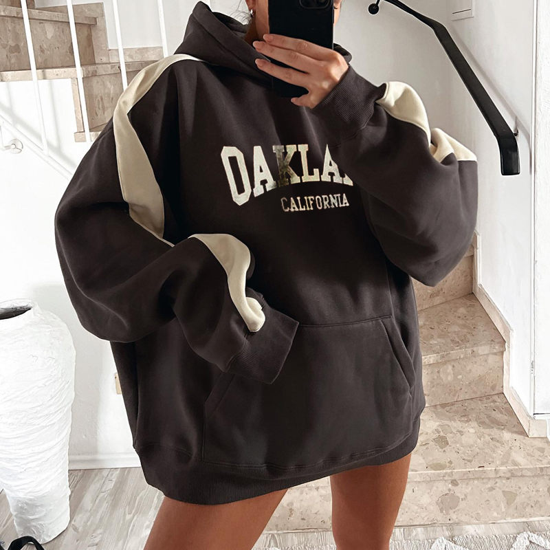 Girl OAKLAND CALIFORNIA Retro Casual Hoodie