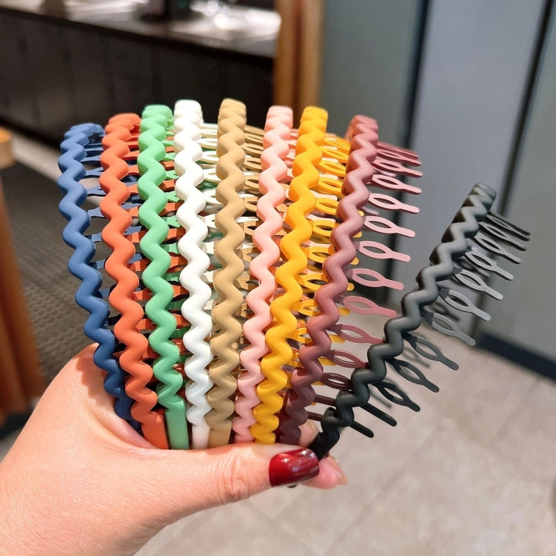 Women's Minimalist Waves Plastic Hair Band