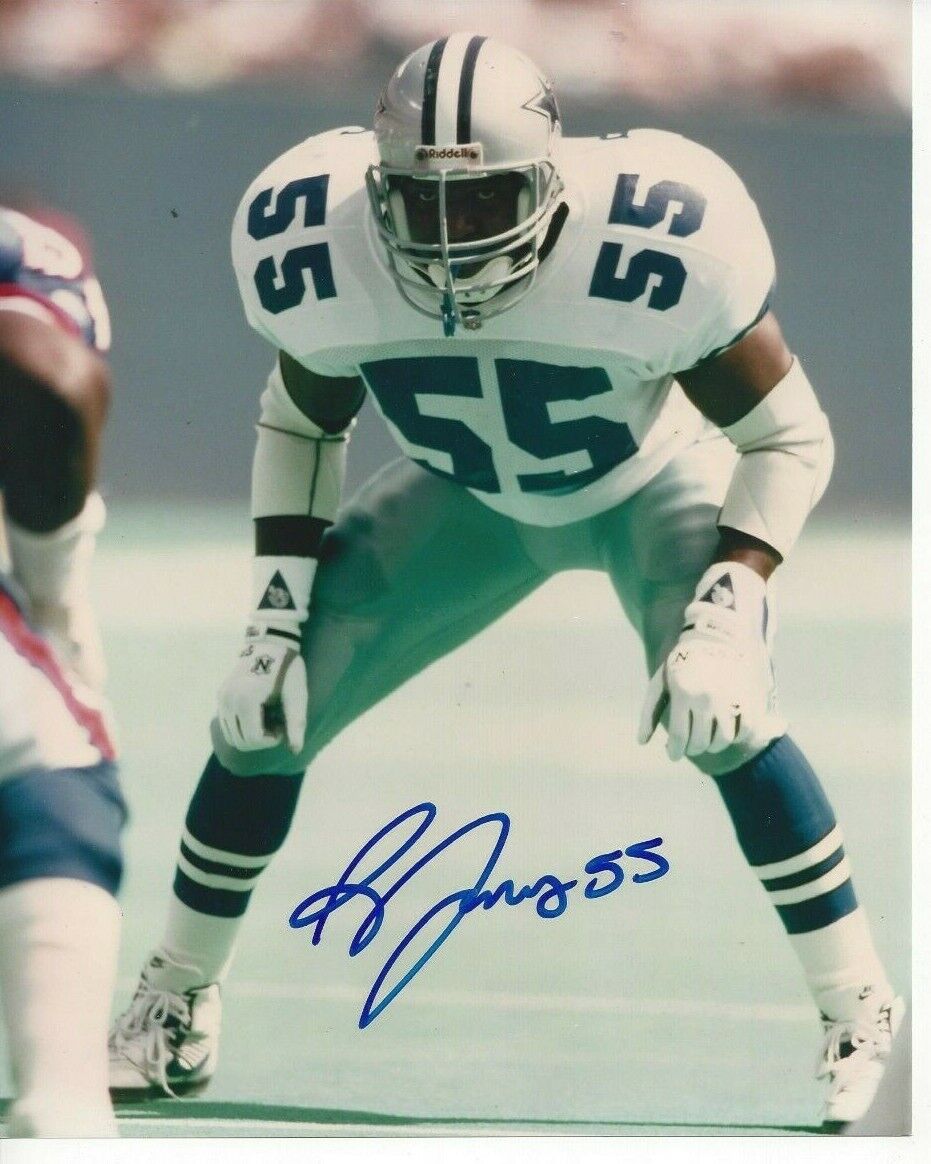 Robert Jones Autographed 8x10 Dallas CowboysB961