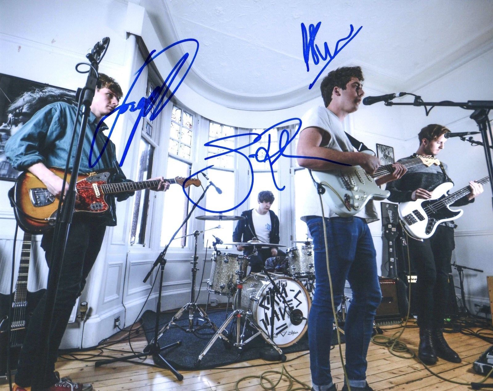 GFA British Rock Band * CIRCA WAVES * Signed 8x10 Photo Poster painting AD3 COA