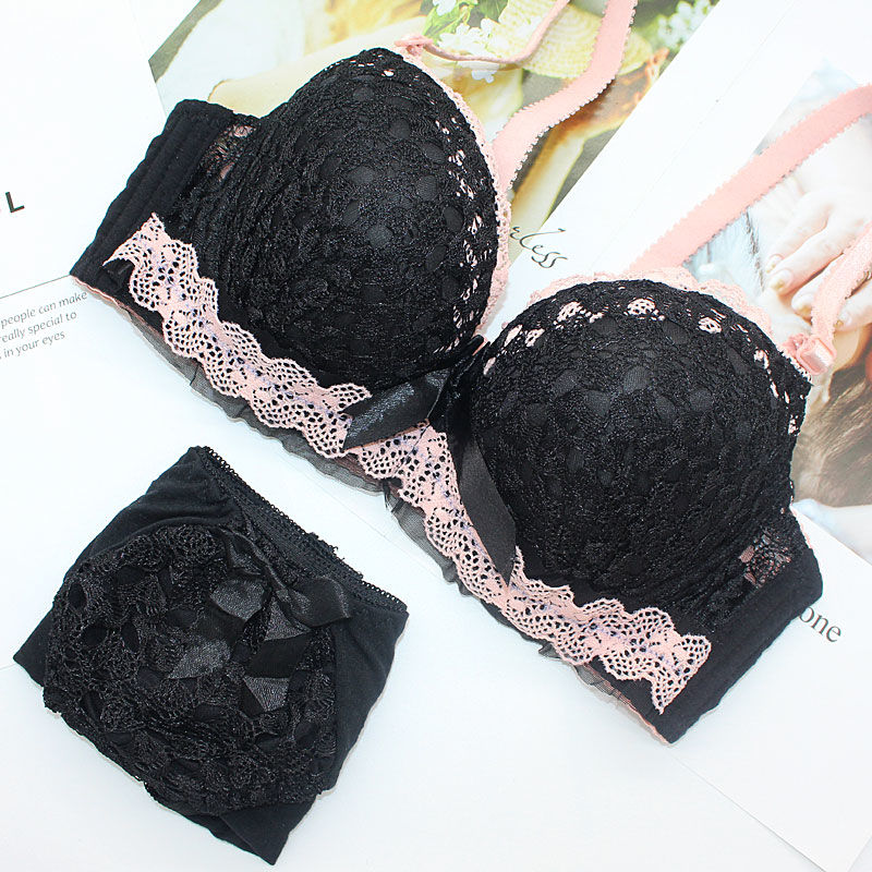 Alccn Cheap New Sexy Underwear Set  3/4 Cup  Push-Up Bra And Panty Sets Brand Lace Lingerie Set Women Deep V Brassiere Black White