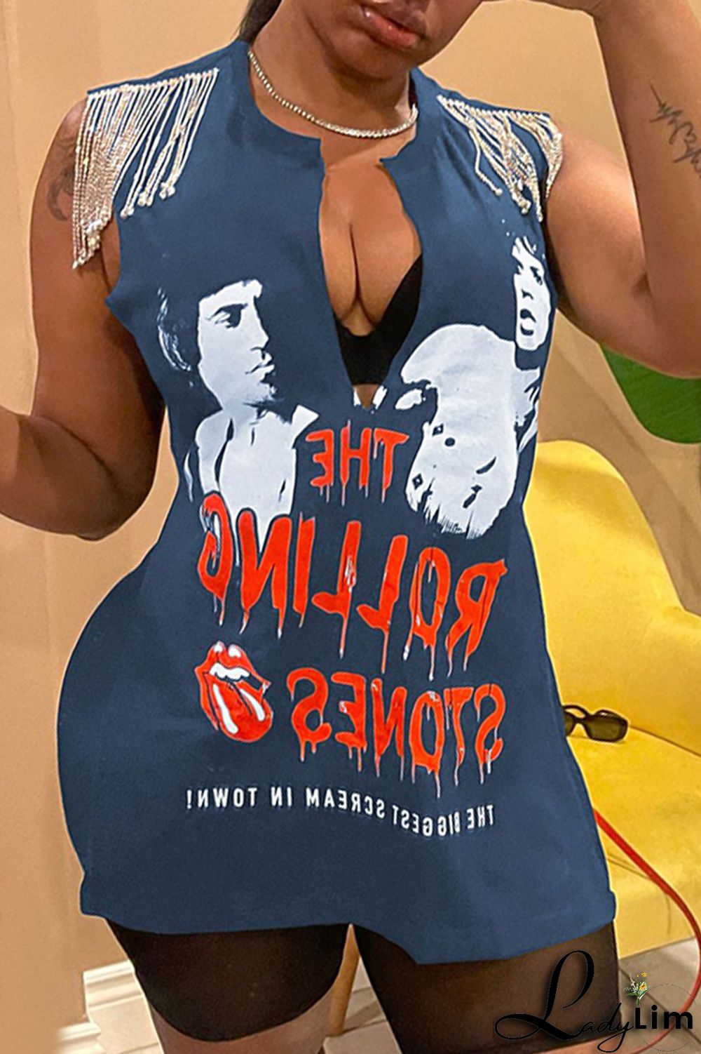 Brown Fashion Casual Print Tassel Patchwork V Neck T-Shirts