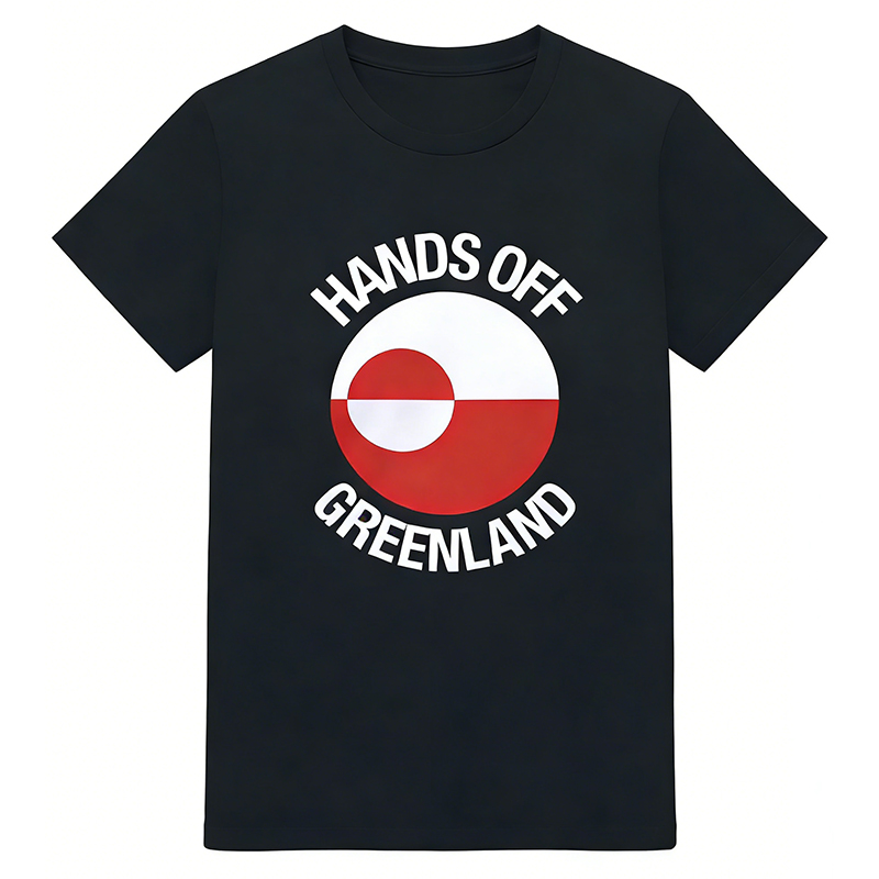 Don't Interfere With Greenland's Comfortable Casual Men's T-shirts. artswardrobe
