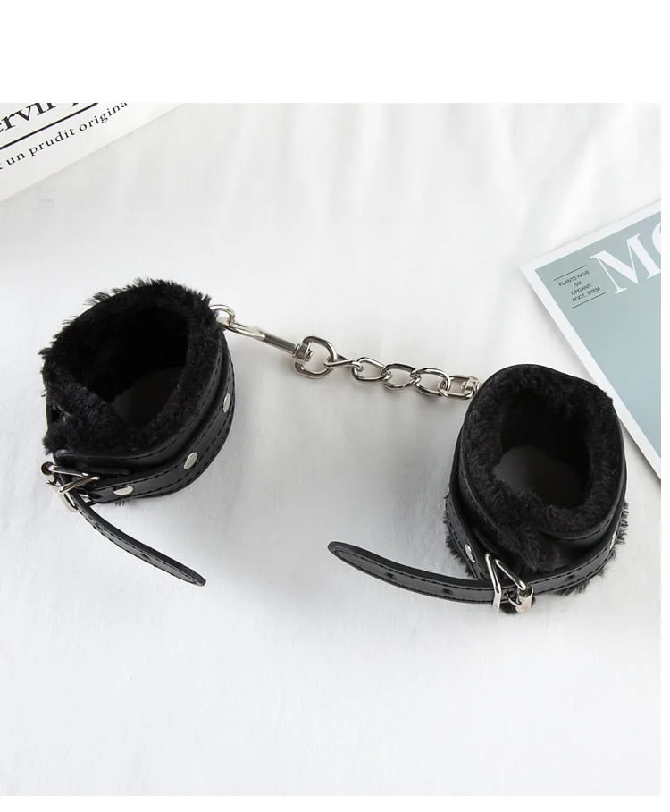 Adult Sex Toys for Woman PU Leather Bracelet Sexy Adjustable SM Handcuffs Fluffy Fluff Restraints BDSM Bondage Slave Sex Tools