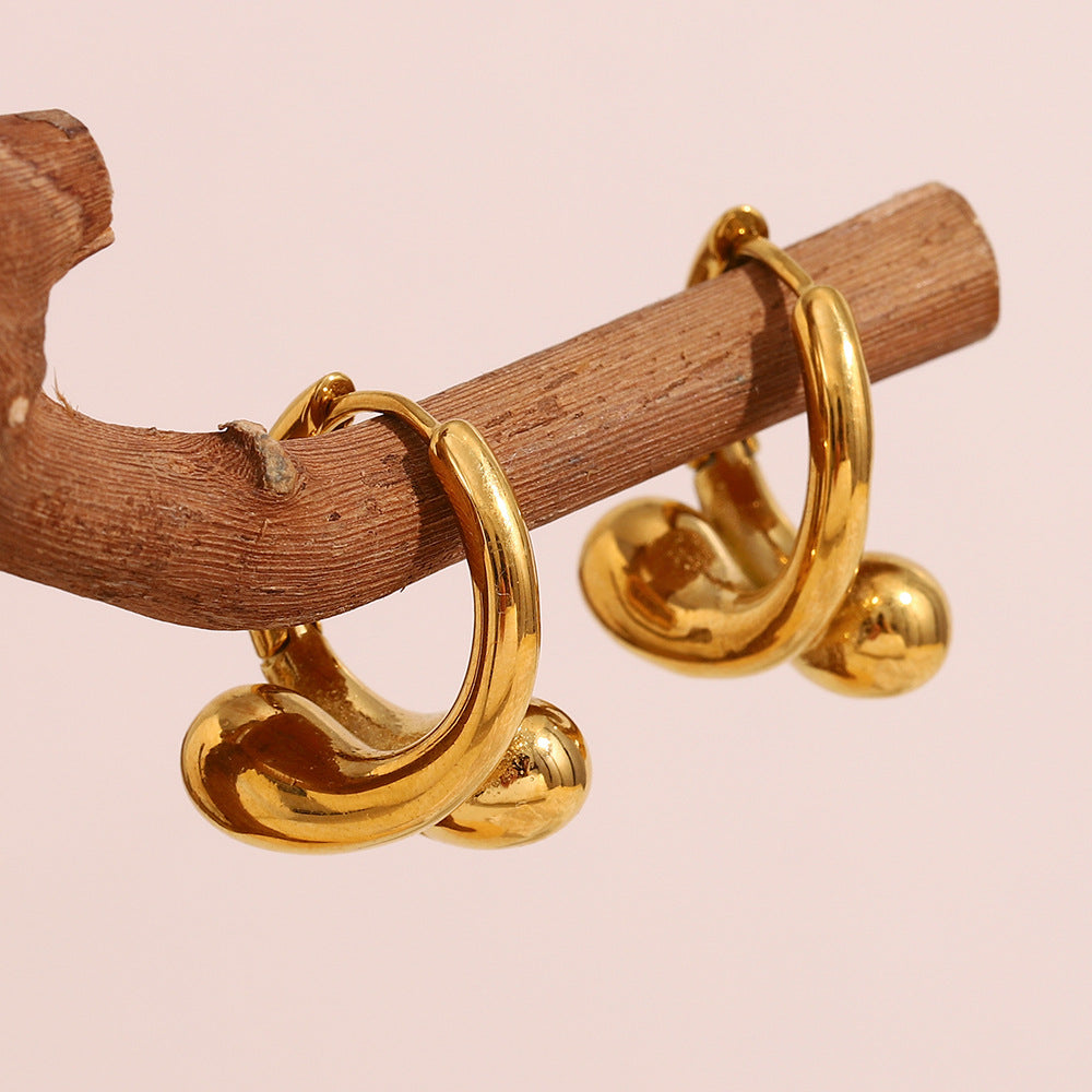 Fashionable And Simple Niche Earrings Stainless Steel Plated With 18K Gold Personalized Snake Head Small Ear Buckles For Women