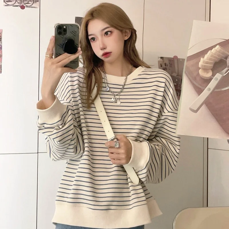 Brownm Brownm Female Early Autumn 2024 New Korean Version Loose Design Sense Striped Top Round Collar Long-Sleeved T-Shirt Tide