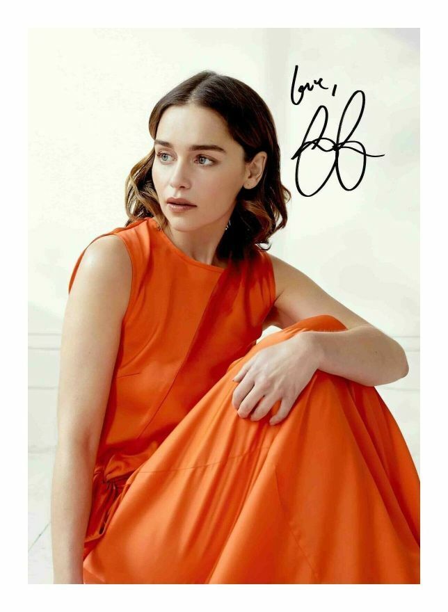 EMELIA CLARKE AUTOGRAPH SIGNED PP Photo Poster painting POSTER