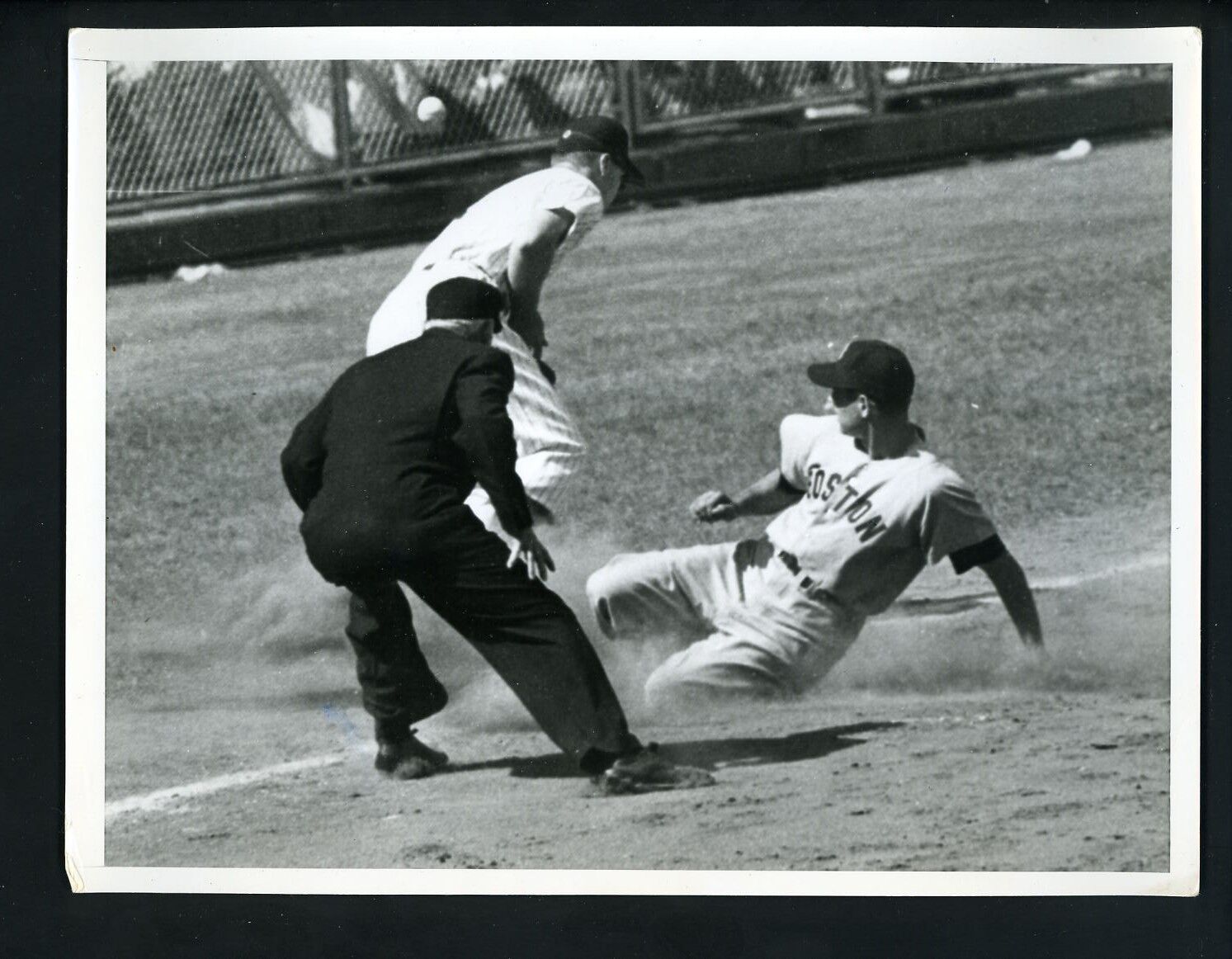 Johnny Lipon & Bobby Brown 1952 Press Photo Poster painting Boston Red Sox New York Yankees