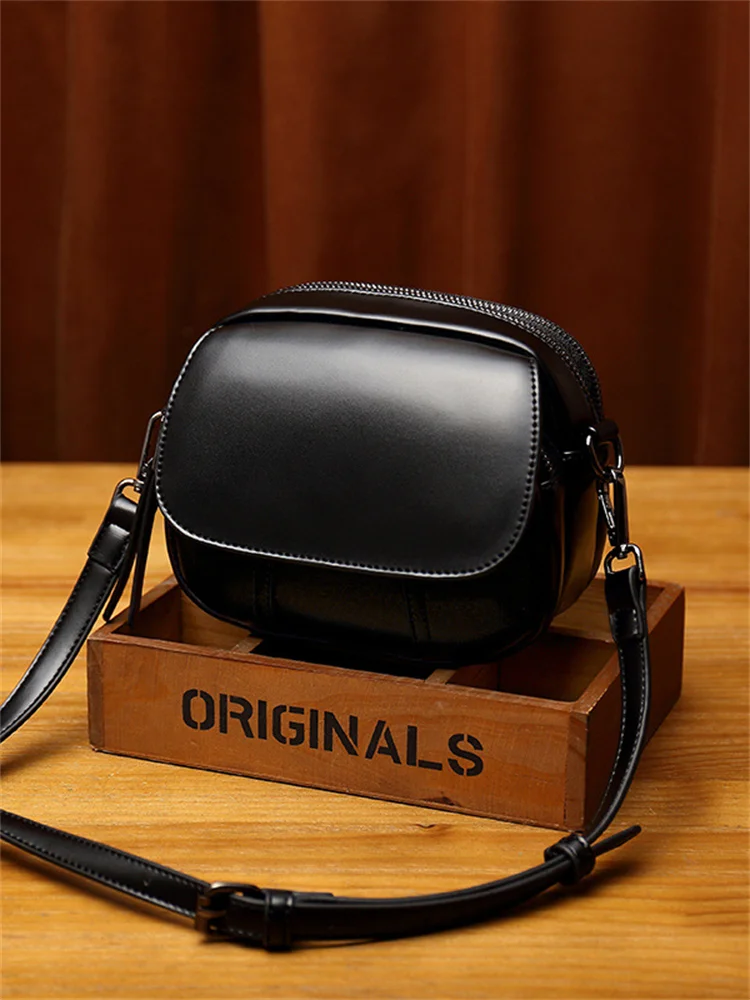 Vintage Flap Portable Mini Crossbody Bag