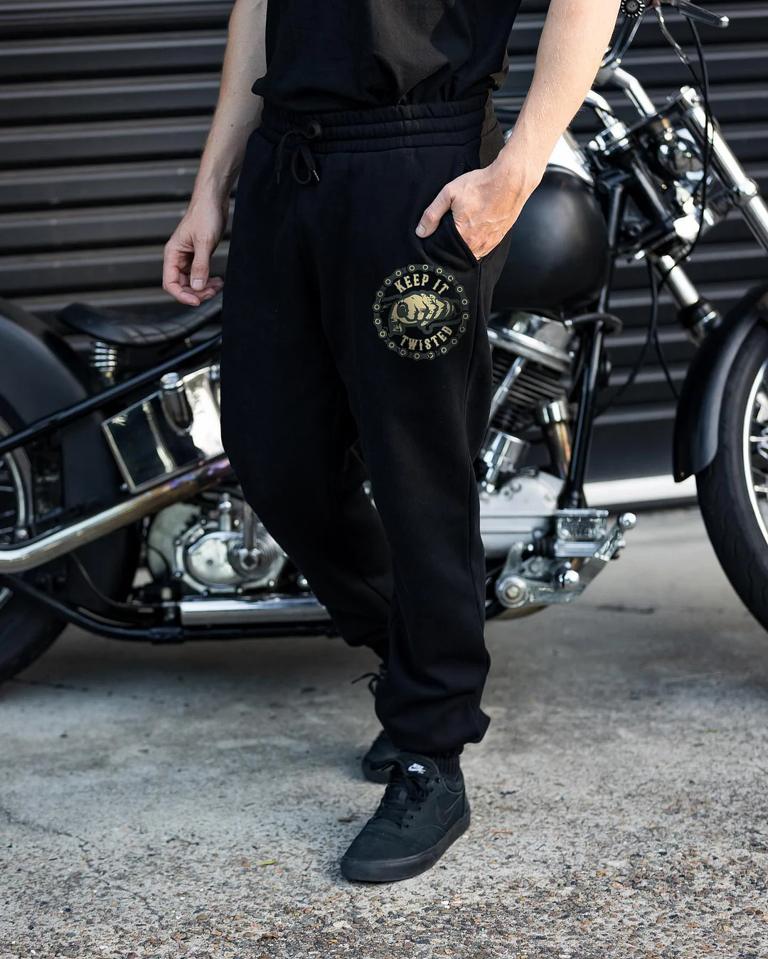 KEEP IT TWISTED Handle Print Men's Sweatpants