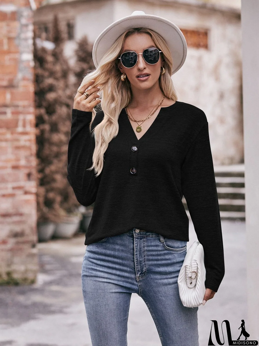 MidiSono - Chic and Versatile Tank top