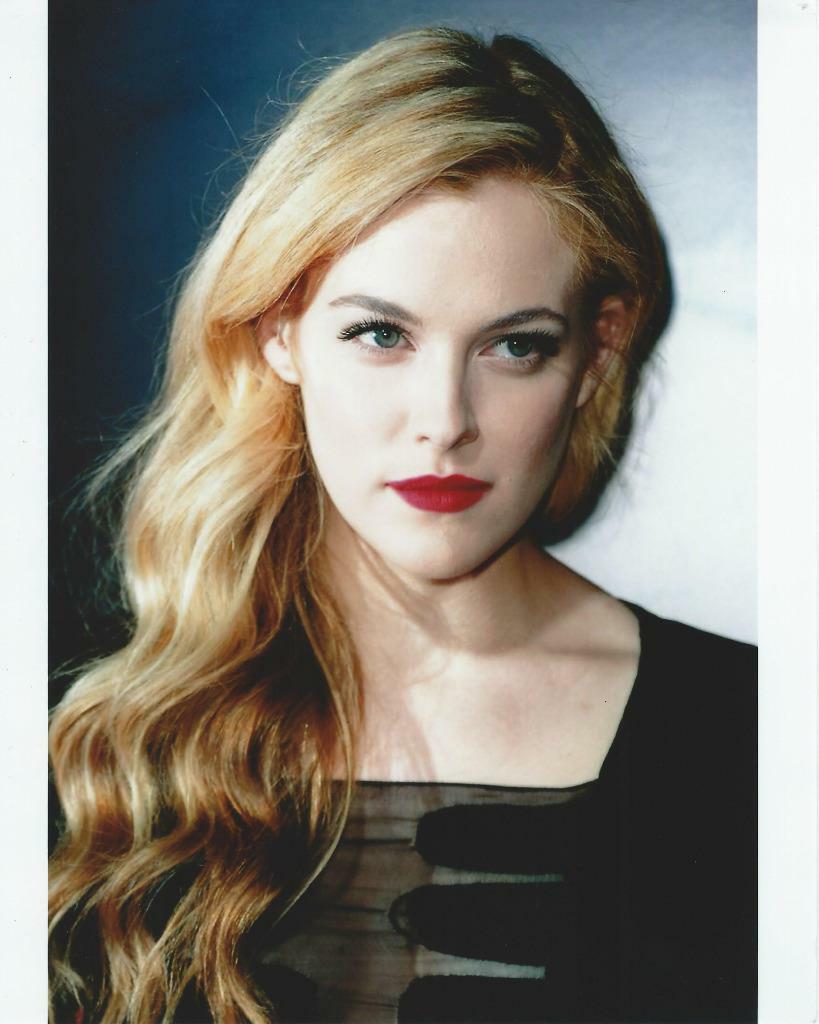 Riley Keough 8x10 Picture Simply Stunning Photo Poster painting Gorgeous Celebrity #1