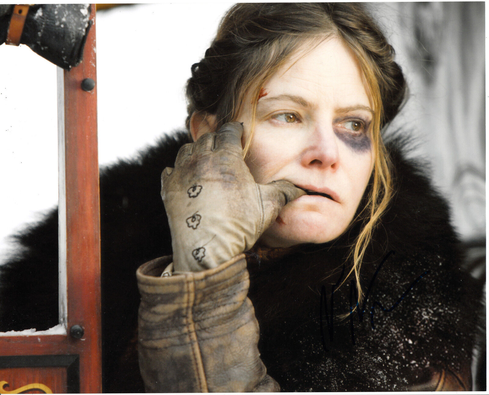 JENNIFER JASON LEIGH SIGNED THE HATEFUL EIGHT Photo Poster painting UACC REG 242