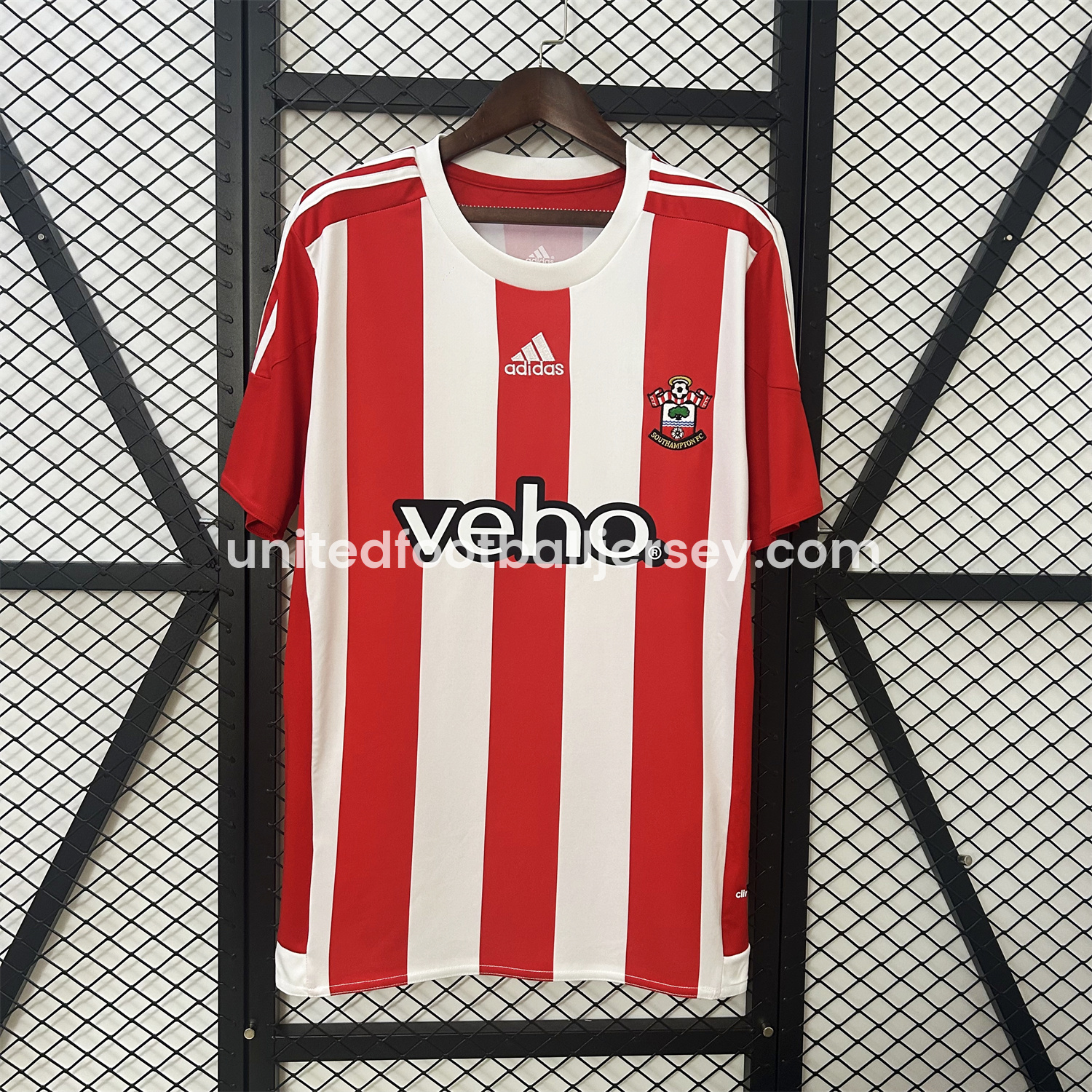 Retro Southampton 2015-16 Home Jersey