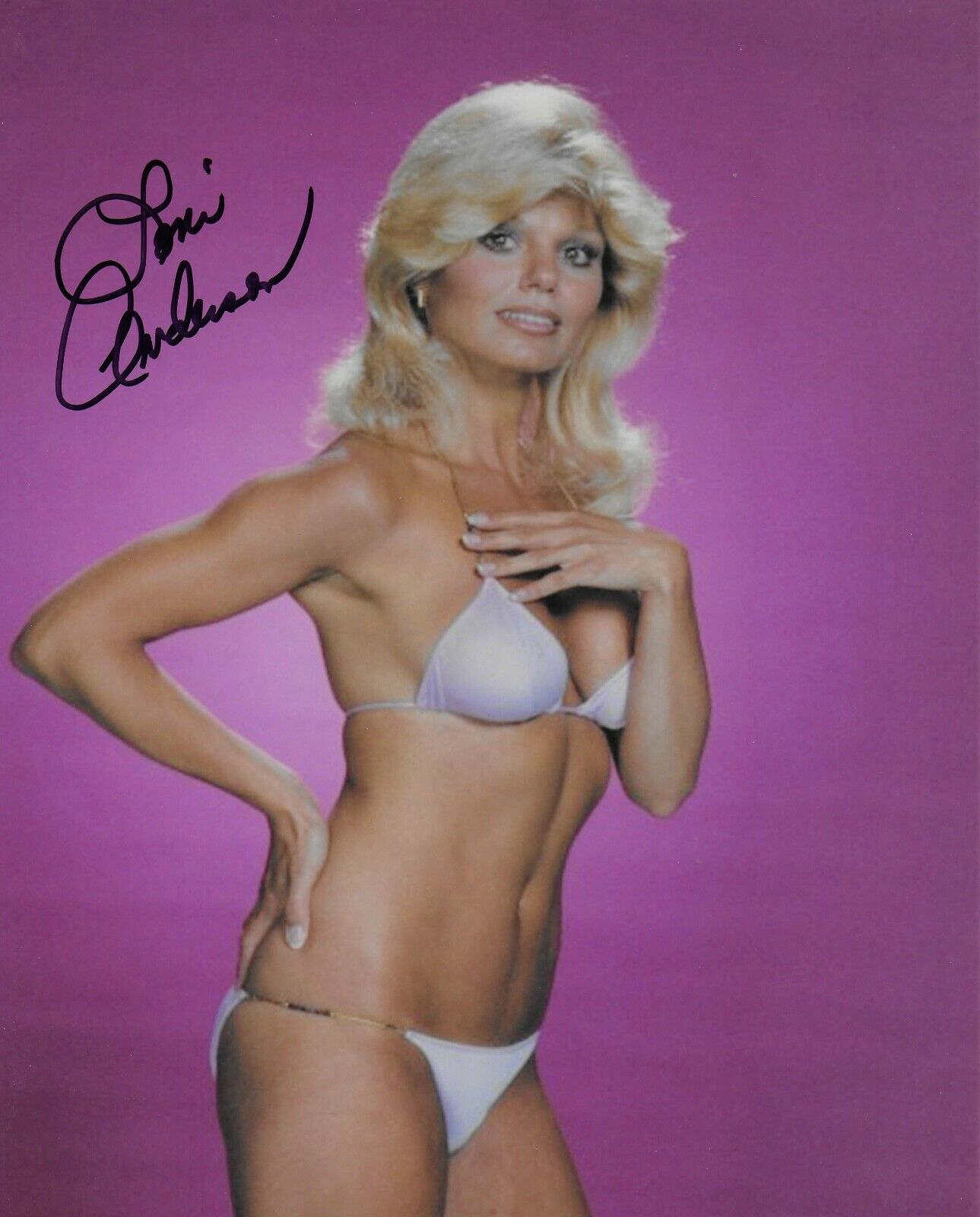 Loni Anderson Signed 8x10 Photo Poster painting - WKRP in Cincinnati BABE - GORGEOUS!!! #26