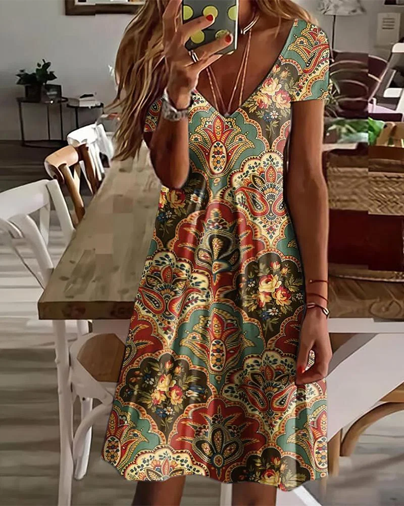 Casual V-Neck Printed Short Sleeve Dress