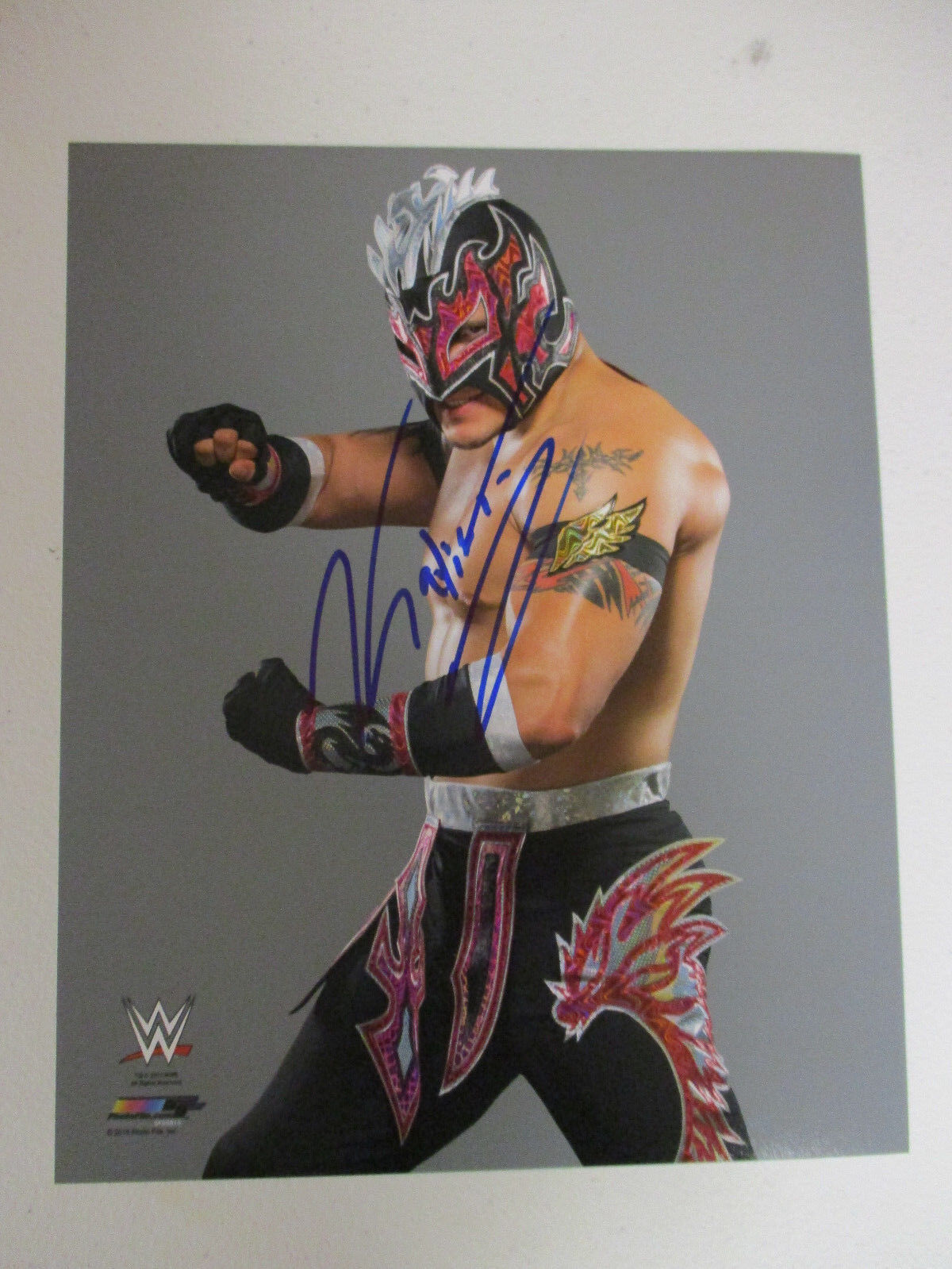 WWE WWF KALISTO SIGNED AUTOGRAPHED Photo Poster painting 1 WITH SIGNING PICTURE PROOF