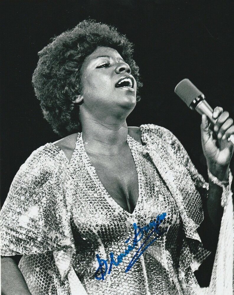 * GLORIA GAYNOR * signed autographed 8x10 Photo Poster painting * I WILL SURVIVE * 6